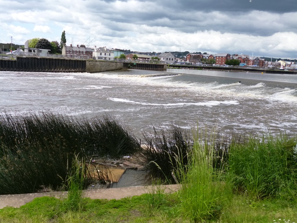 Weir near where we had lunch.
