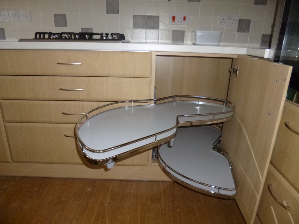 .....special pull out shelves.