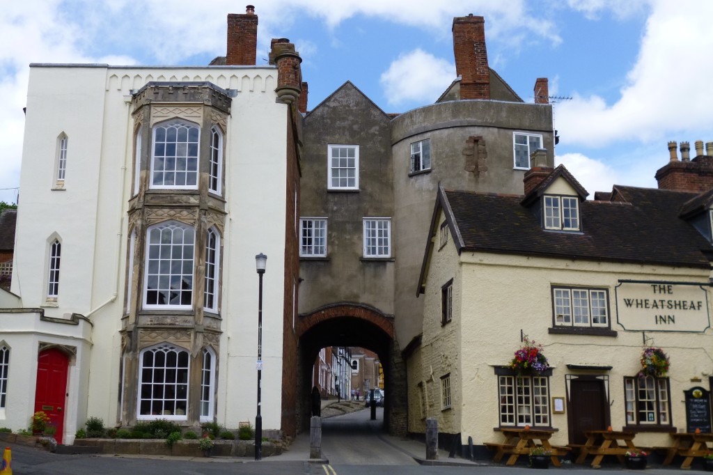 .....up through the gate...