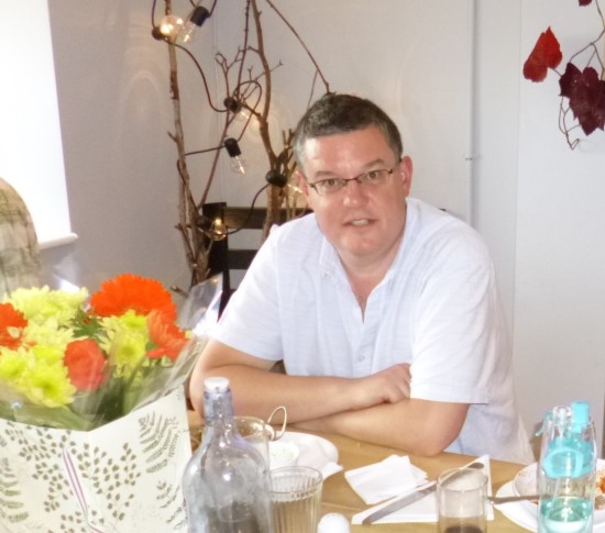 Simon (and the flowers)